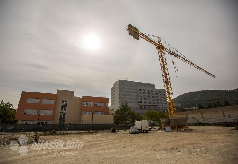 Radovi na Pedijatriji SKB Mostar - Projekt od 17 milijuna KM: Priprema se gradilište Pedijatrije SKB Mostar