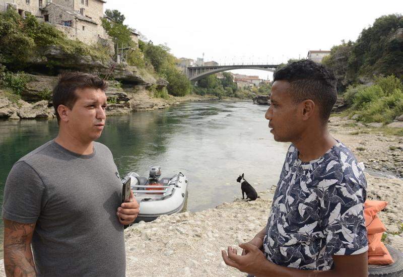 Hamza i Dženan vjeruju da će prijateljstvo opstati  - Prijateljstvo Mostarca i migranta nakon spašavanja u Neretvi