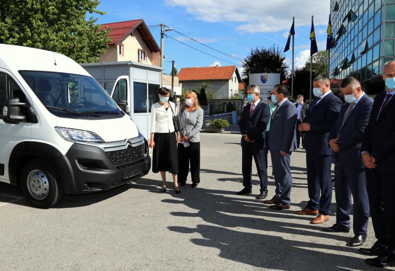 Njemačka donirala GP BiH vozila i opremu vrijednu 850.000 eura