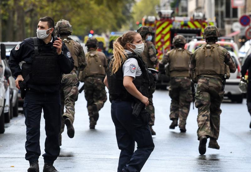 Za šest milijuna Francuza produljen policijski sat