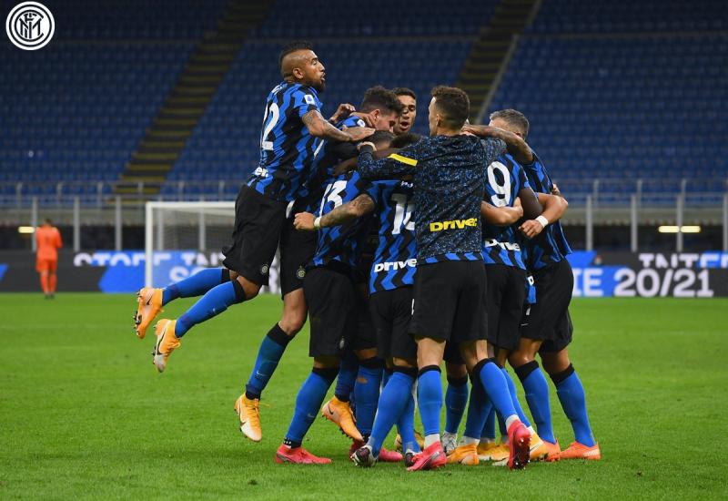 Milanski Inter ubilježio je pobjedu nad Fiorentinom (4:3) - Ne može luđe: Inter iz izgubljene pozicije do pobjede u 87. i 89. minuti!