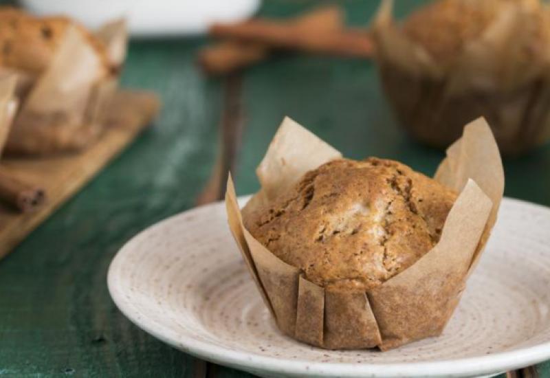 Sočni muffini s jabukom i cimetom - Sočni muffini s jabukom i cimetom