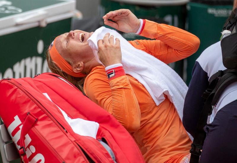 Bertens završila u kolicima, Errani je folirala 