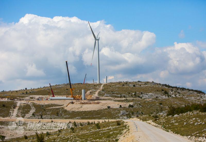 Počela montaža vjetroelektrane na Podveležju