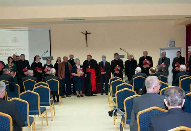 Predstavljen zbornik 'Vrhbosanska mjesna Crkva i njezin kardinal'