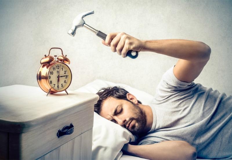 Buđenje - Odgađate alarm iako ste spavali dugo? Trebali biste posjetiti liječnika