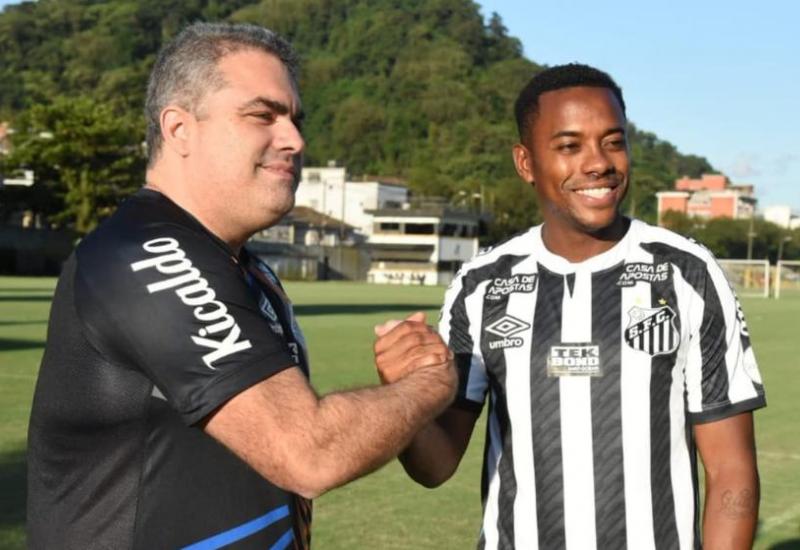 Robson de Souza, puno poznatiji kao Robinho, vratio se u svoj Santos - Robinho se vratio u Santos i zarađivat će manje nego u bh. Premierligi