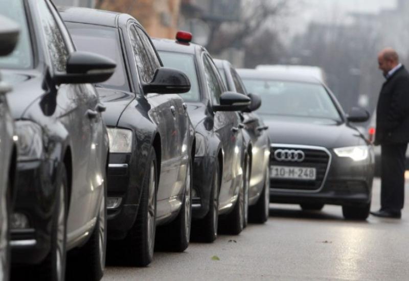 Parlament BiH nabavlja nove automobile za oko 300.000 KM