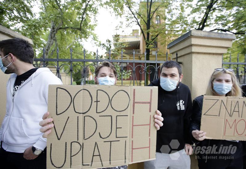 Mostar: Studenti u petak ispred Rektorata