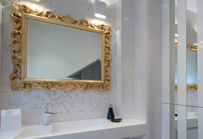 Glamur u minimalističke kupaonice - Svaki dom treba malo glamura i raskoši. Evo kako ih postići