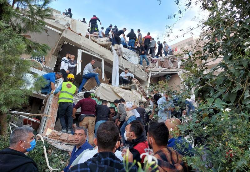 Broje se žrtve nakon potresa, dvoje tindejdžera poginulo u ruševinama u Grčkoj
