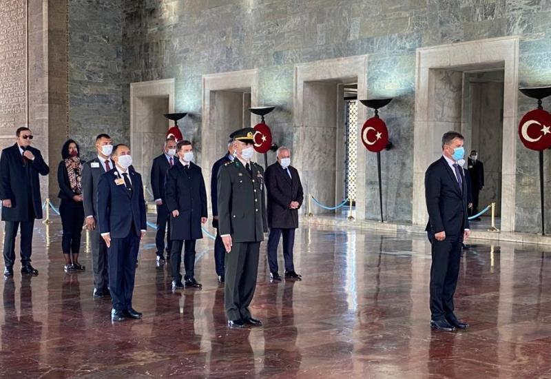 Novalić posjetio Ataturkov mauzolej  u Ankari