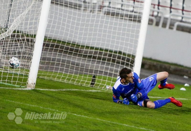 Adnan Bobić kod penala nije imao šanse - Nemanja Bilbija hat-trickom odlučio mostarski derbi