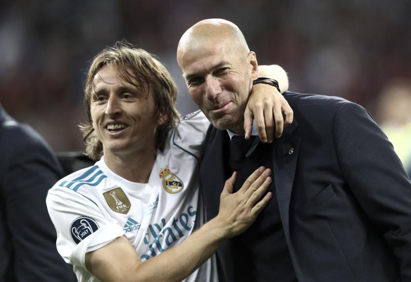 Luka Modrić i Zinedine Zidane - Legenda Reala oštro kritizirala Zidanea zbog Luke Modrića