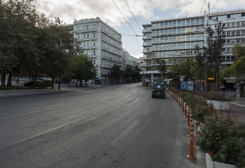  U Grčkoj uveden drugi lockdown, puste ulice i trgovi Atene -  U Grčkoj uveden drugi lockdown, puste ulice i trgovi Atene