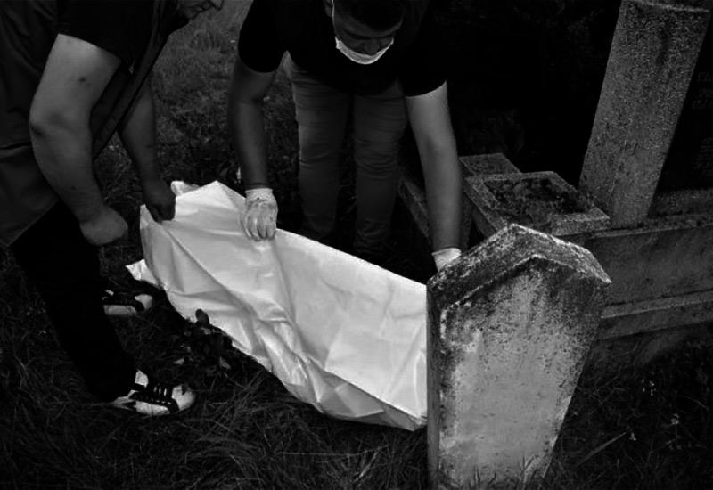 Strava u Mostaru: Roditelji bebu pokopali u tuđem grobu i lagali da nije ni rođena