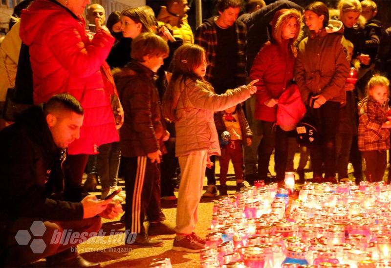 Mostar: Odana počast žrtvama Vukovara i obilježena obljetnica osnivanja HZHB