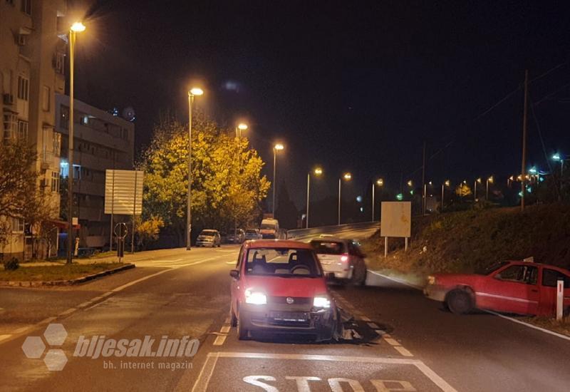 Druga nesreća na M17: Sudarili se Opel i Fiat