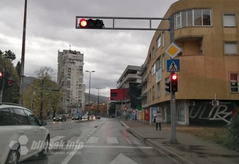Proradili semafori u Dubrovačkoj