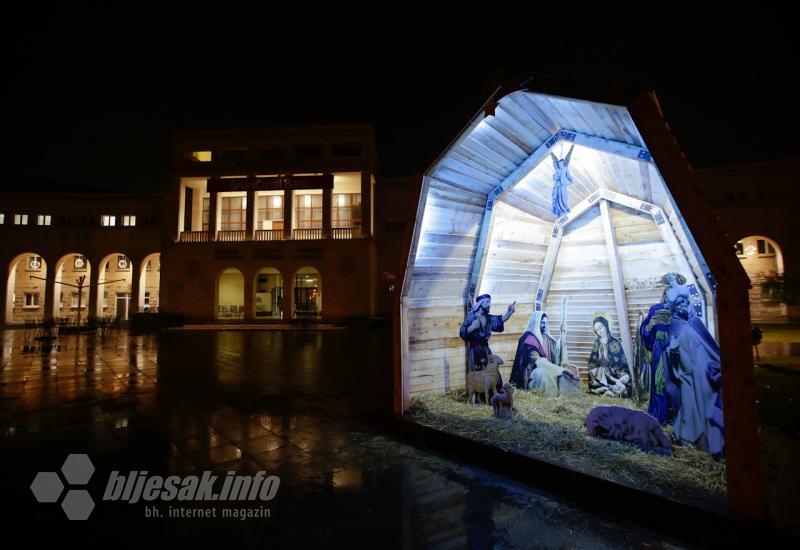 Najposebnije jaslice na svijetu postavljene u Mostaru - Najposebnije jaslice na svijetu postavljene u Mostaru