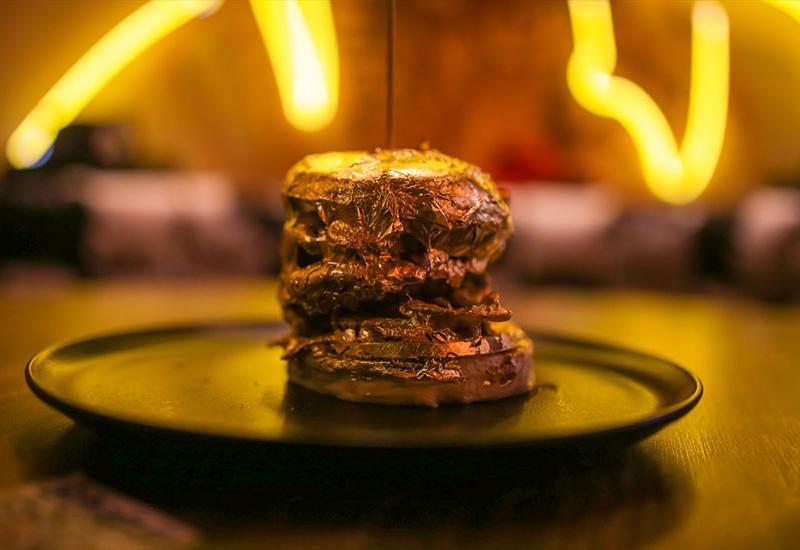 Kakav zalogaj: Burger s 24-karatnim zlatom!