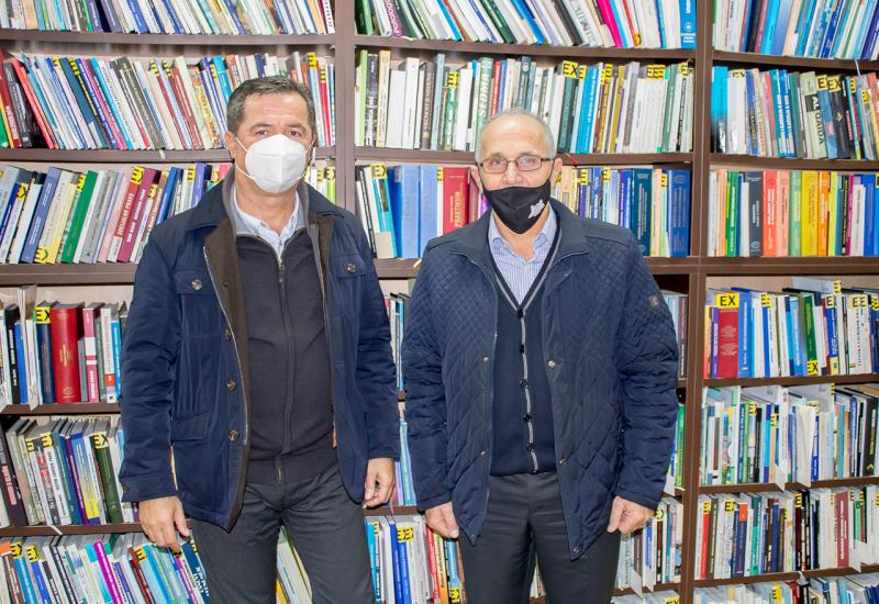 Kandidat za gradonačelnika Mostara, dr. Zlatko Guzin u posjeti Narodnoj biblioteci Mostar  - Mostarska biblioteka jedan je od čuvara tradicije grada 