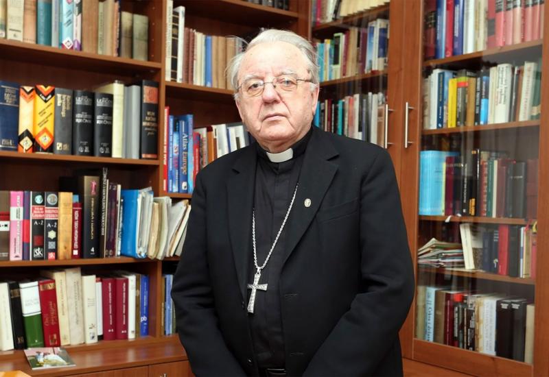 Od covida-19 umro umirovljeni biskup Mile Bogović
