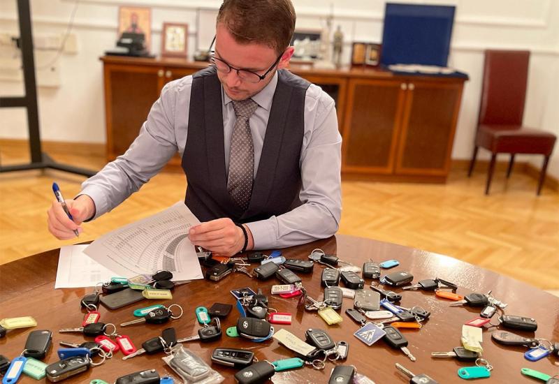 Stanivuković zaplijenio ključeve svih službenih automobila