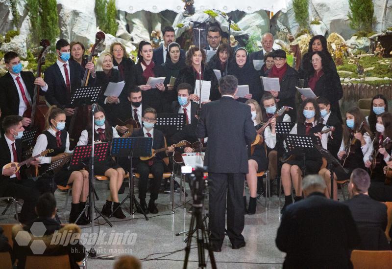 Napretkov božićni koncert upriličen u Mostaru
