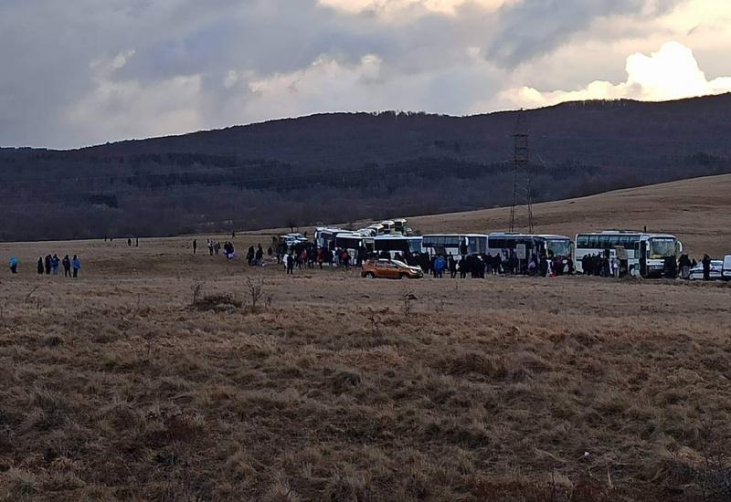 Migranti se vraćaju u kamp Lipa
