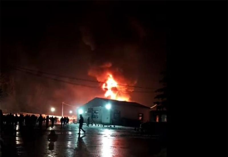 Ugašen požar u migrantskom centru u Blažuju - Ugašen požar u migrantskom centru u Blažuju, nema ozlijeđenih