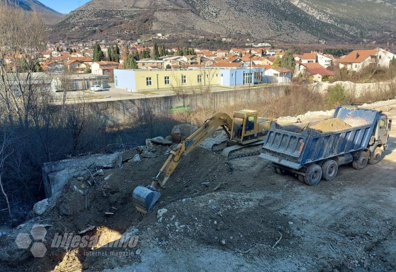 Gradilište nove mostarske Pedijatrije - Aktivno na gradilištu Klinike za dječje bolesti SKB Mostar