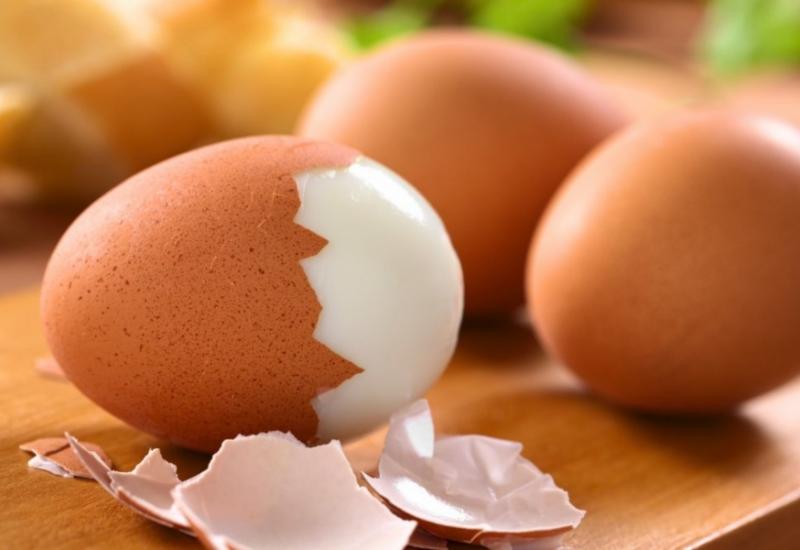 Ogulite tvrdo kuhano jaje za manje od 10 sekundi