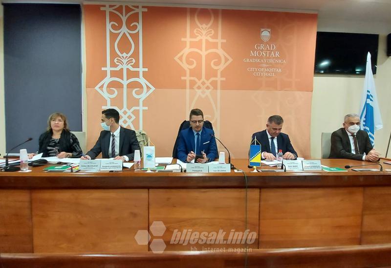 U Mostaru zatišje uoči nastavka sjednice Gradskog vijeća