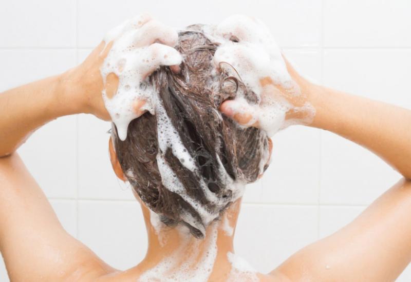 Recept za domaći šampon za masnu kosu