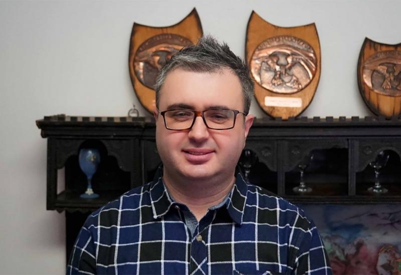 Direktor NP Mostar Almir Mujkanović - Almir Mujkanović Narodno pozorište Mostar