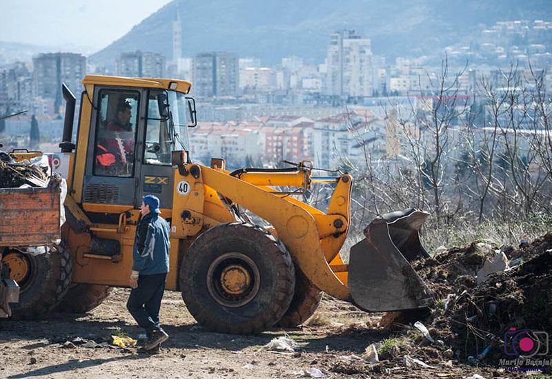 Očišćena nelegalna deponija na kopu Vihovići