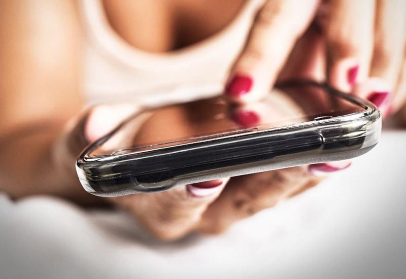 Jeste li znali da sexting dobro utječe na zdravlje?
