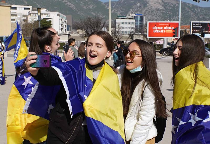 Mostarski učenici obilježili Dan neovisnosti BiH 