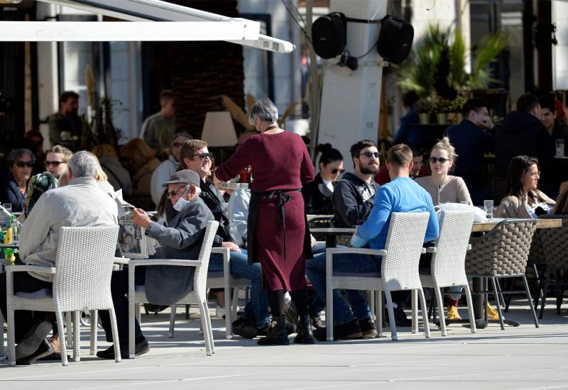 Hrvati ispunili terase kafića nakon tri mjeseca lockdowna