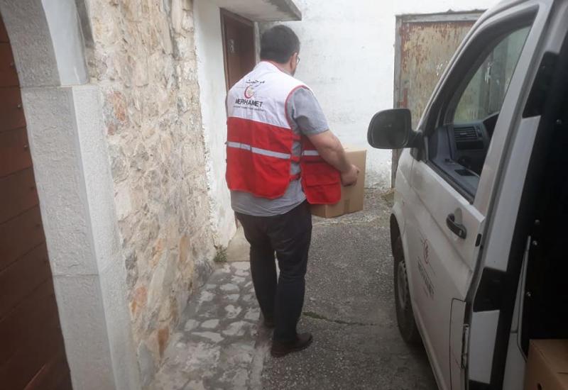 U Čapljini, Stocu i Nevesinju podijeljeni humanitarni paketi
