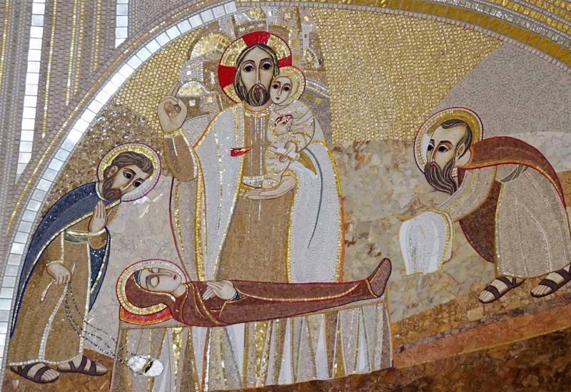 Marko Ivan Rupnik poznati je teolog i umjetnik - 25 umjetnika dovršilo veličanstveni mozaik u mostarskoj crkvi