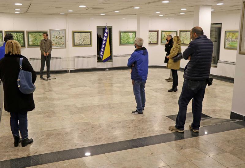 ''Akvareli i arabeskne slike'' Seada Čerkeza pred mostarskom publikom