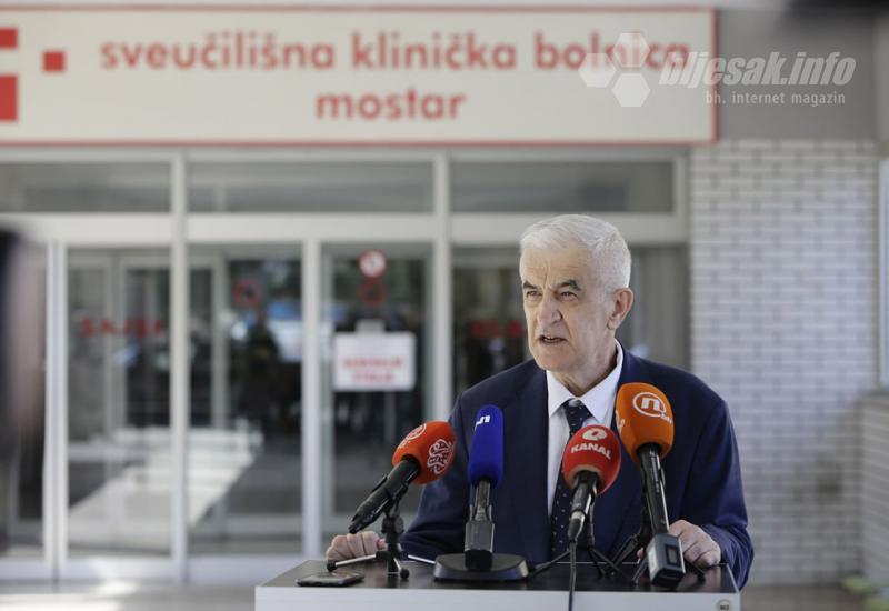 Mandić  primio cjepivo u Mostaru: Cijepiti se nije strašno