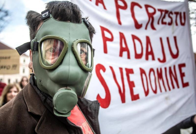 U Hrvatskoj prosvjedi protiv epidemioloških mjera: Vratite nam gripu
