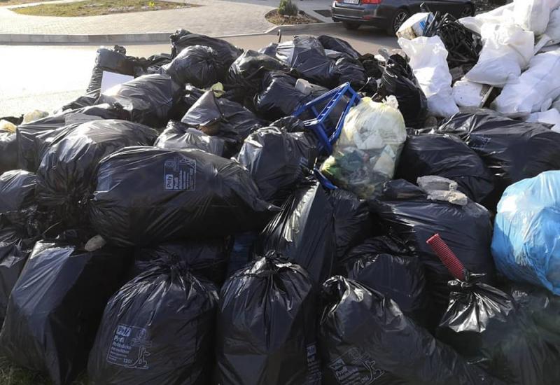 Građani očistili južni dio Mostara, prikupili preko 200 vreća smeća - Građani očistili južni dio Mostara, prikupili preko 200 vreća smeća