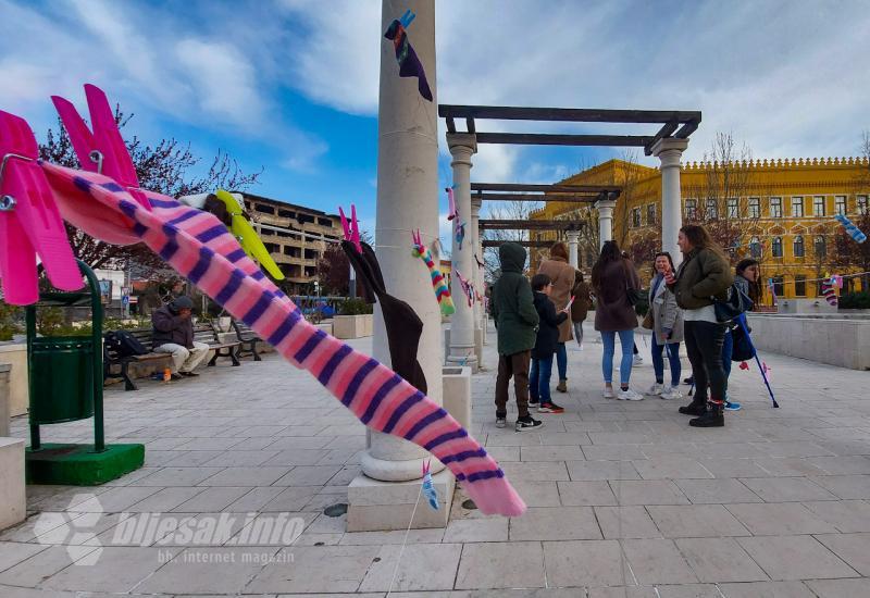 Dan šarenih čarapa u Mostaru - carape