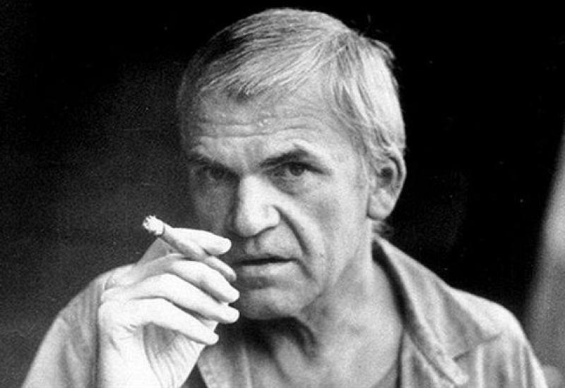 Književnik i disident Milan Kundera, rođen je u Brnu 1. travnja 1929. godine - Možda je nepodnošljiva lakoća postojanja samo šala i knjiga smijeha i zaborava...