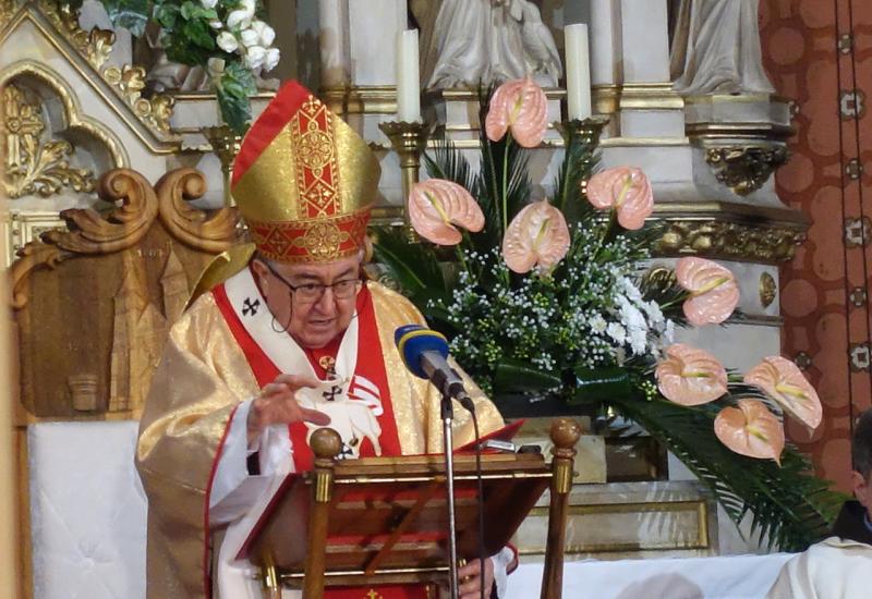 Kardinal Puljić: U slavlju Uskrsa prepoznati dar života – zemaljskog i vječnog