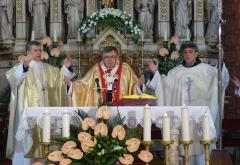 Kardinal Puljić: U slavlju Uskrsa prepoznati dar života – zemaljskog i vječnog